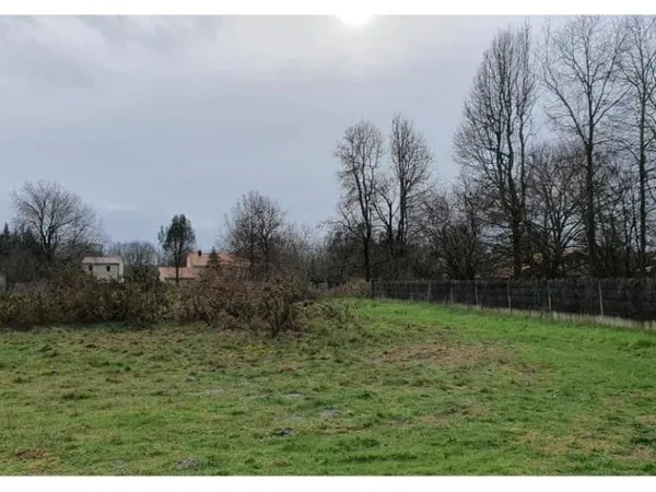 Terrain 420 m²