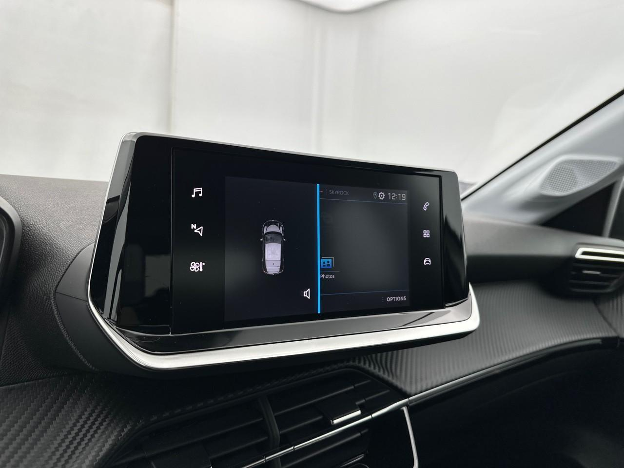 Peugeot 208 puretech 100 s&s bvm6 style — photo 25