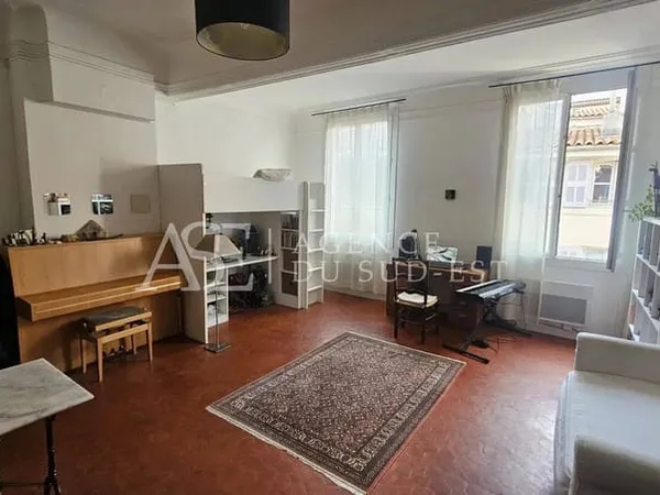 Studio 1 pièce 31 m²