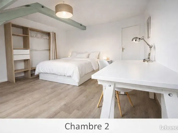 Chambre en Colocation 3 pers. Avec Ménage inclus, secteur Gare Compiègne