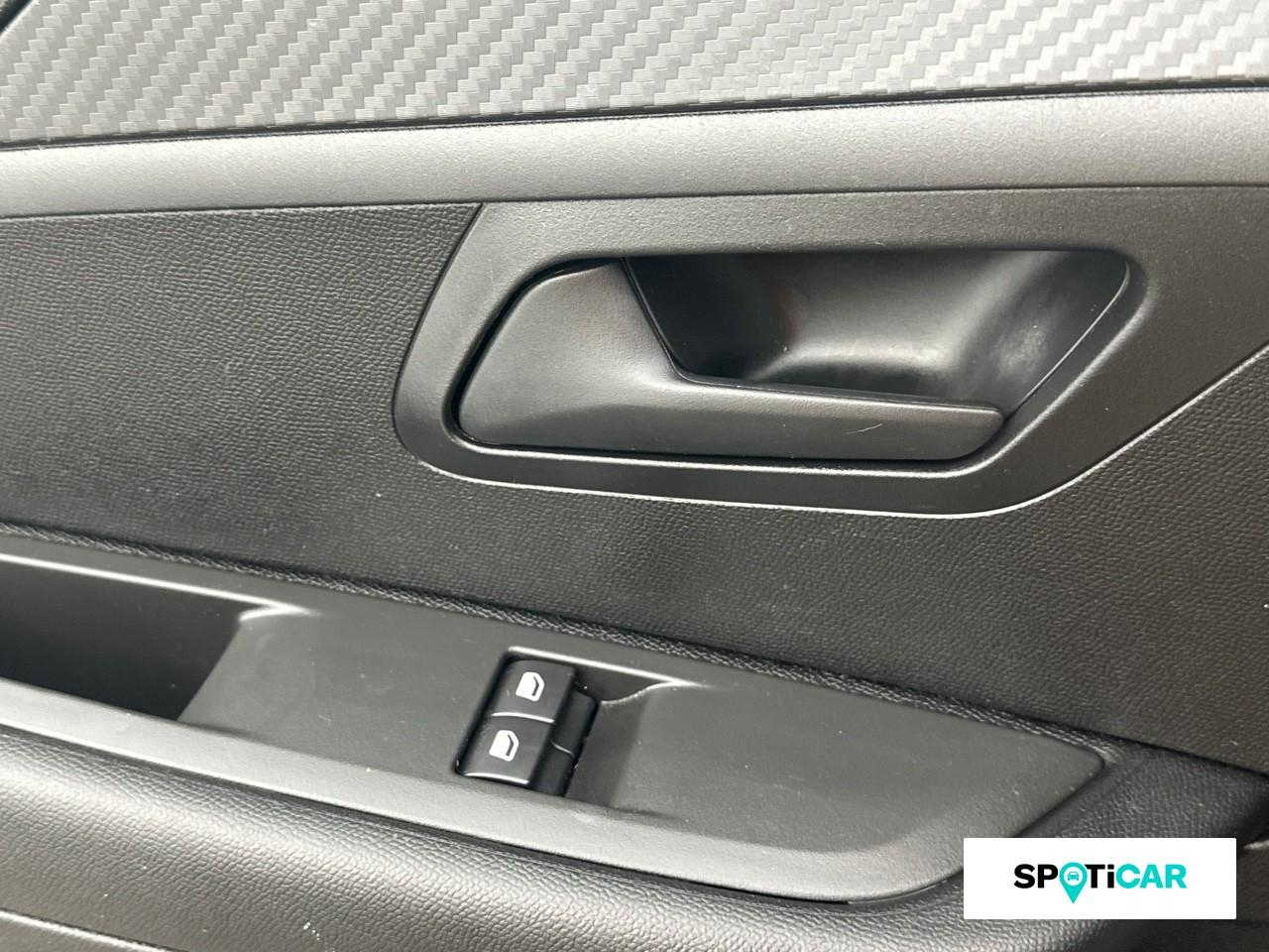 Peugeot 208 1.2 puretech 75ch s&s like 2022 — photo 18