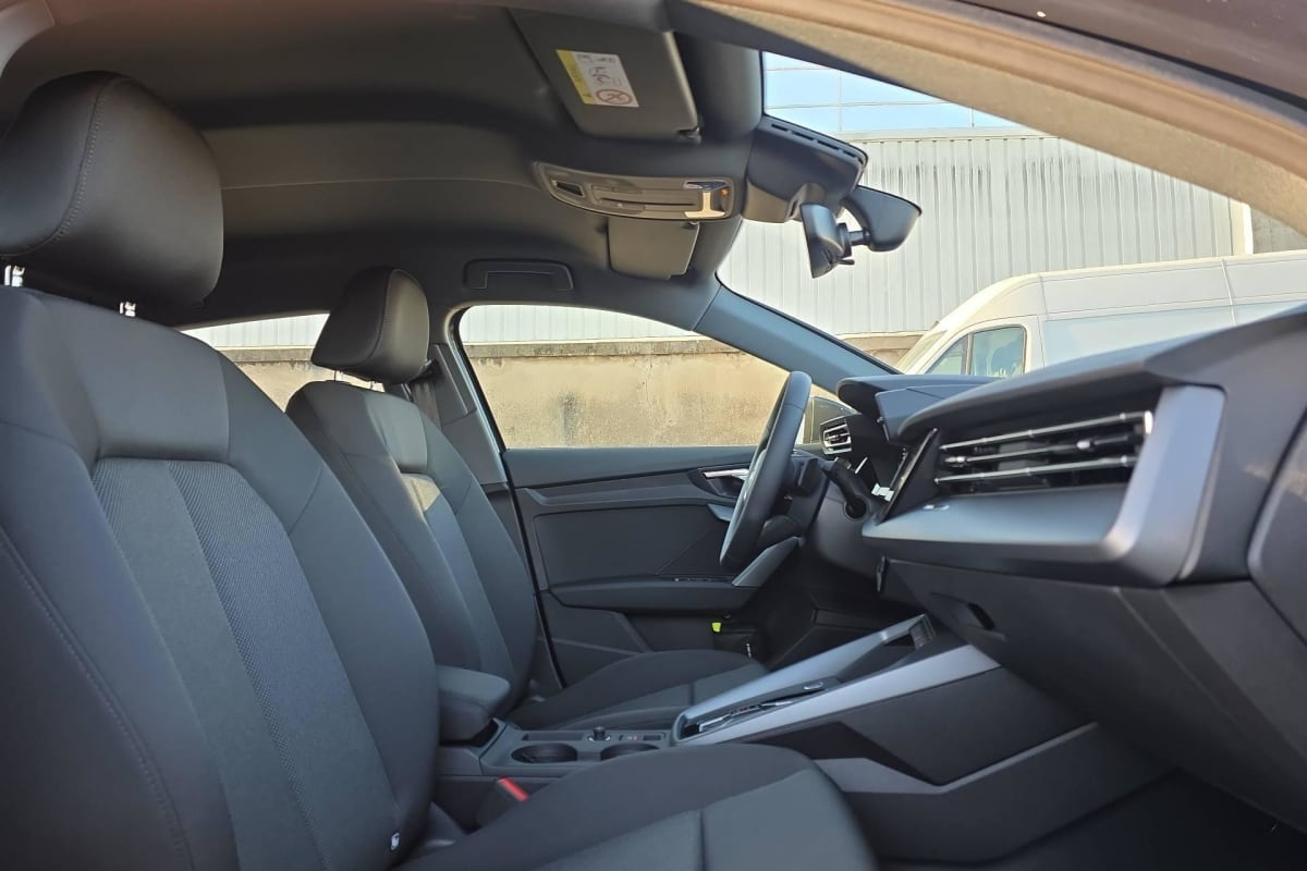 Audi A3 Sportback — photo 9