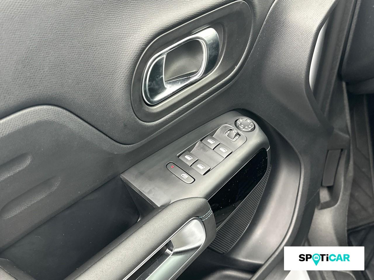 Citroën C5 Aircross 1.2 hybride 145ch max boite automatique — photo 16