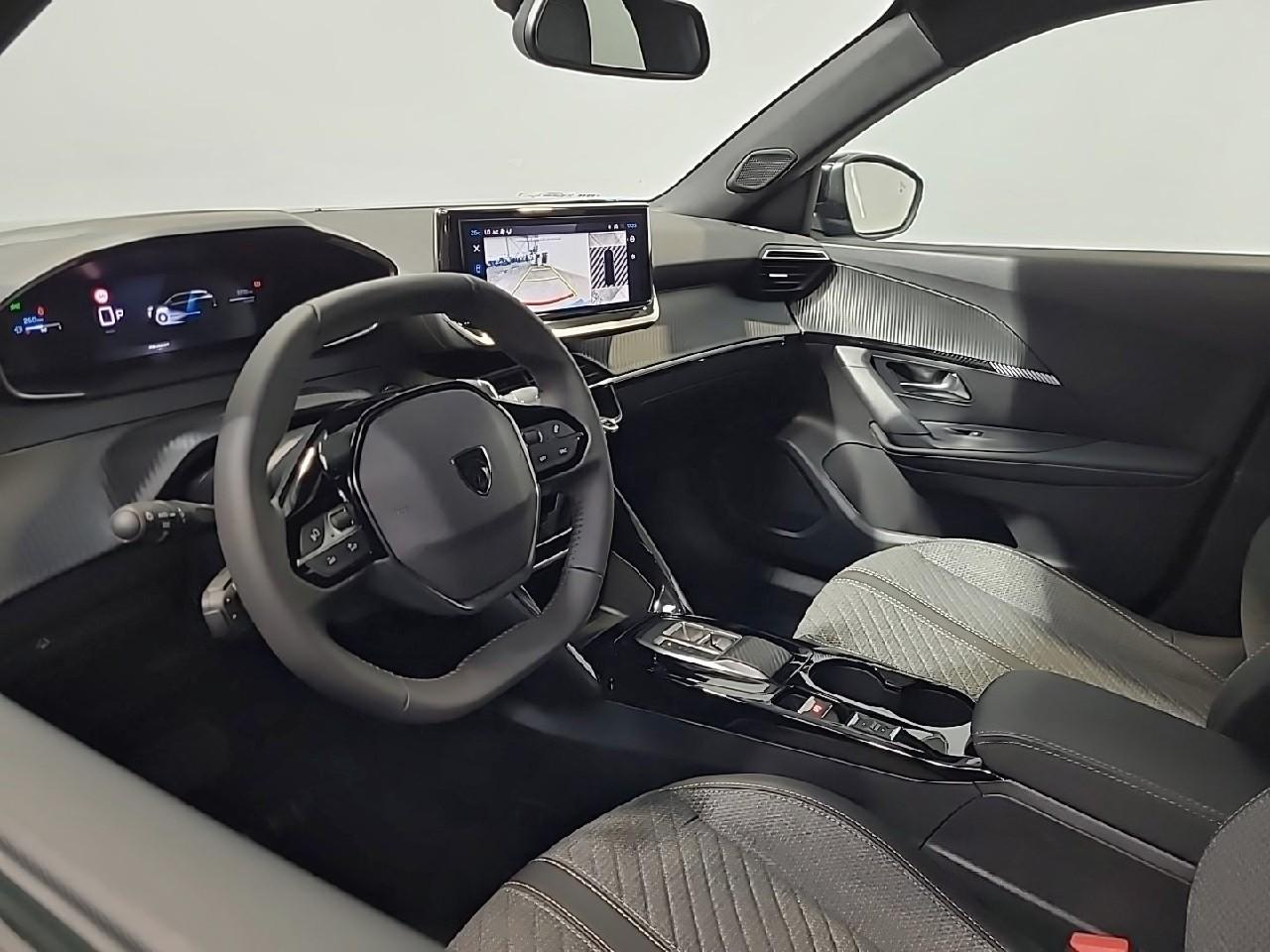 Peugeot 2008 hybrid 145 e-dcs6 allure — photo 9