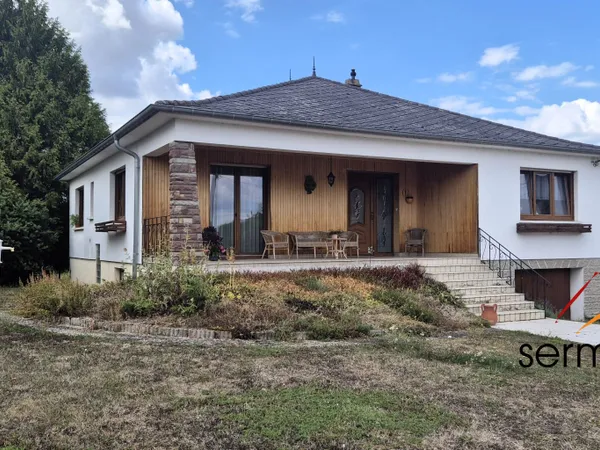 Maison individuelle plain pied surélevé sur 31 ares