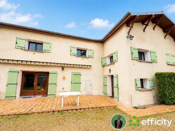 Maison 6 pièces 258 m²