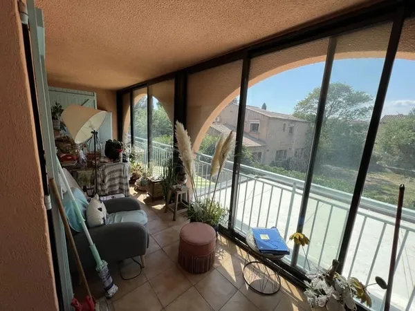 Appartement T2 + véranda