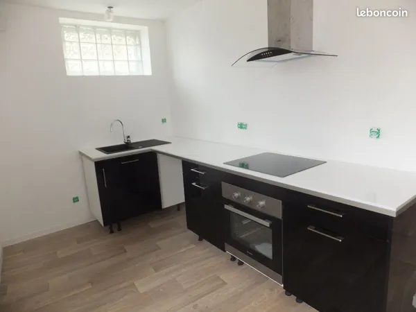Beau T3 de 63 m2 avec jardin collectif et parking