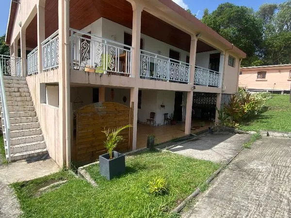 Bureaux 85 m² RIVIERE SALEE