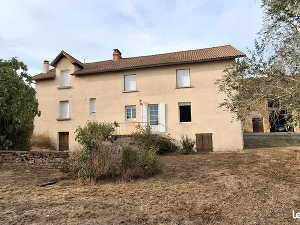 Maison de campagne de 120 m² avec grange et grand jardin