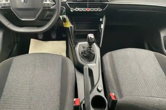 Peugeot 208 100 s&amp;s bvm6 — photo 10