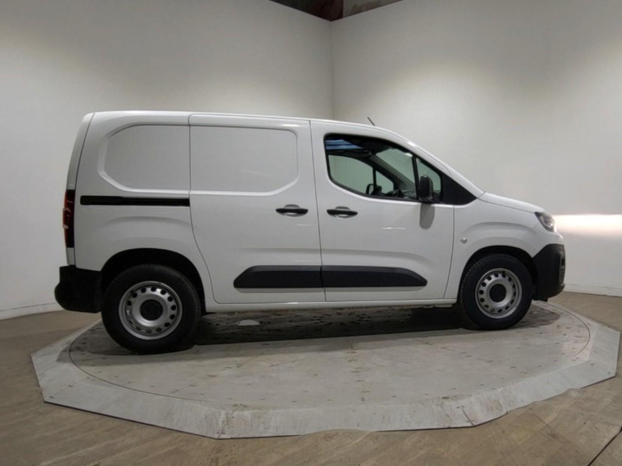Citroën Berlingo van m 650 puretech 110 s&s bvm6 club — photo 6