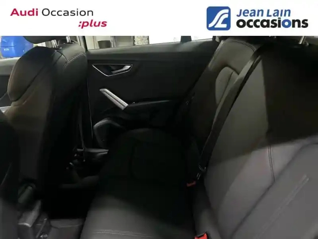 Audi Q2 35 tfsi 150 s tronic 7 — photo 17