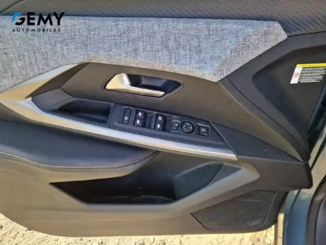 Peugeot 5008 electrique 210 ch 73 kwh — photo 12