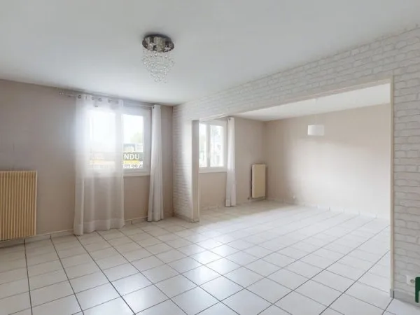 APPARTEMENT T5 IDÉALEMENT PLACÉ EN COEUR DE VILLE !