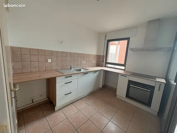 Appartement 2 pièces refait à neuf - Quartier Gare