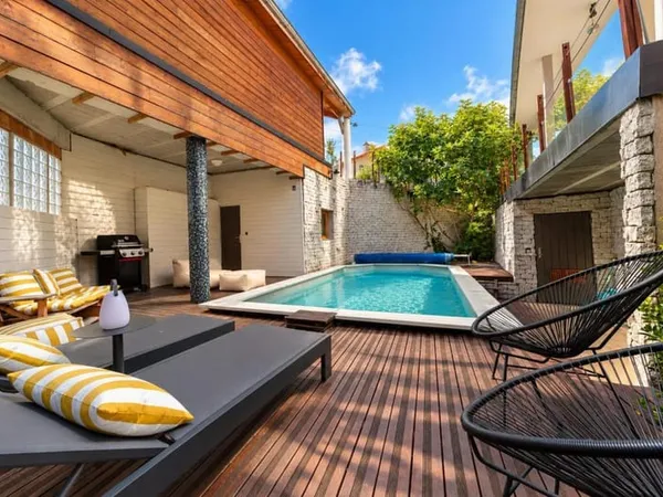 Maison d'architecte 8 pièces