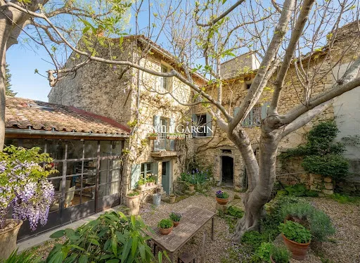 Maison 5 pièces 165 m²