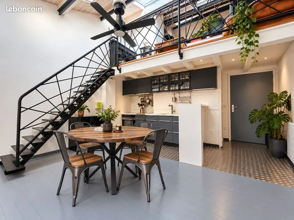 T2 esprit loft de 66 m² avec terrasse et balcon - Chambéry
