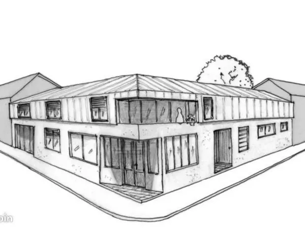 Local commercial 200 m²