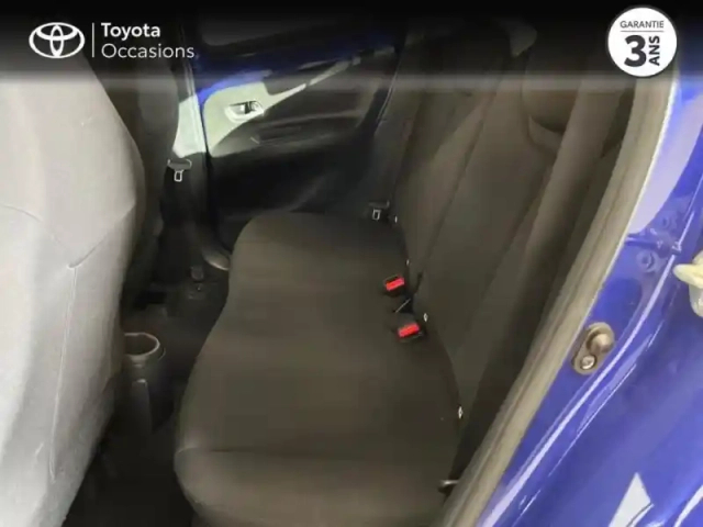 Toyota Aygo x 1.0 vvt-i 72ch design — photo 12