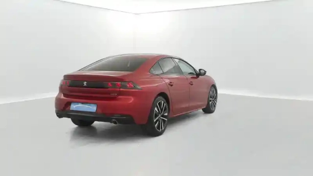 Peugeot 508 hybrid 225 e-eat8 — photo 38