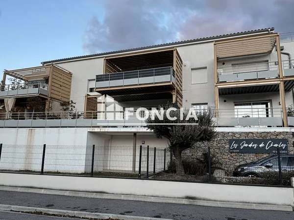 Stationnement Location Tournon-sur-Rhône   71€