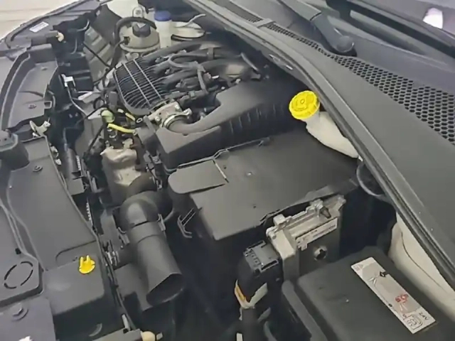 Citroën C3 puretech 83 s&amp;s bvm5 — photo 37
