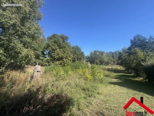 Terrain 6900 m² Saint-Viance
