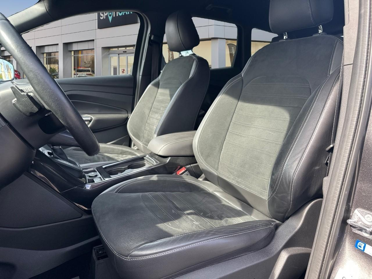 Ford Kuga 1.5 ecoboost 182ch stop&start st-line 4x4 bva — photo 9