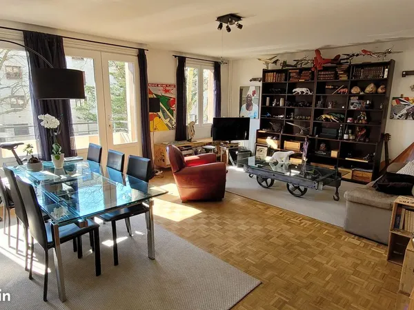 LE VESINET CENTRE RER BEL APPARTEMENT T3 DE 71m²
