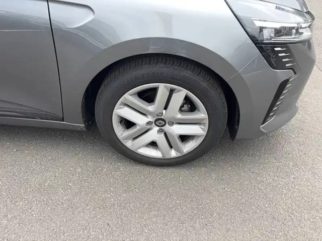 Renault Clio tce 90 ch gsr2 — photo 14