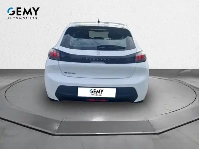 Peugeot 208 electrique 50 kwh 136ch — photo 5
