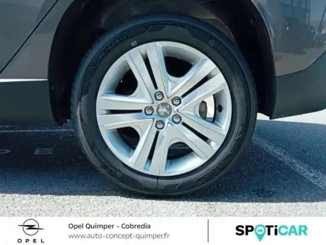 Peugeot 2008 1.2 puretech 110ch style s&amp;s — photo 22