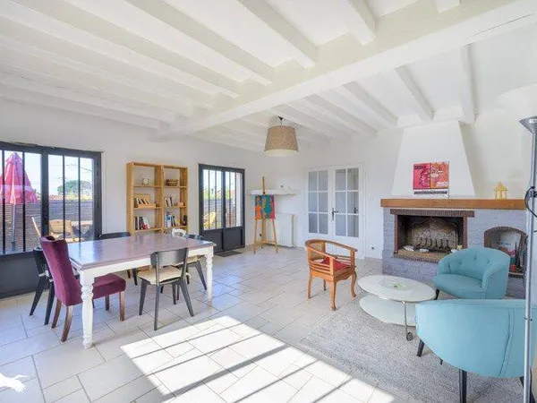 Maison 9 pièces 206 m²