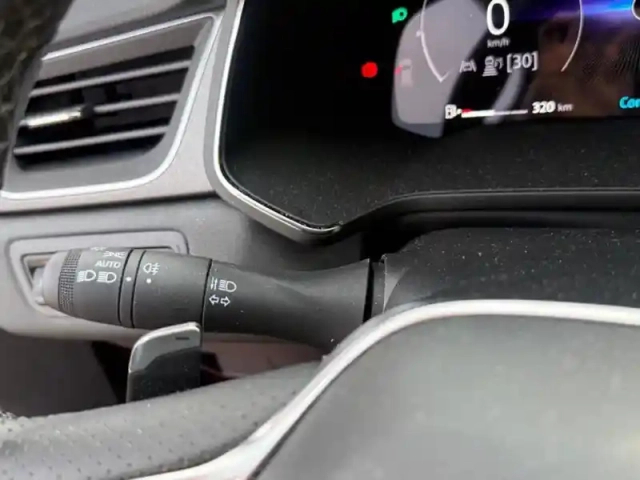Renault Captur 1.3 tce 160 techno — photo 20