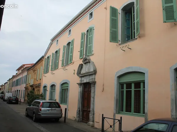 Appartement 3 pièces en rez de chaussée
