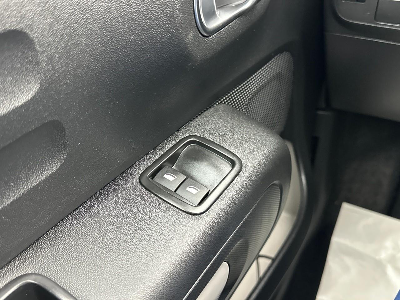 Citroën C3 puretech 83 ch bvm5 plus — photo 16