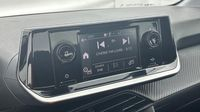 Peugeot 208 1.2 PureTech 75ch S&S Like 2022 — photo 13