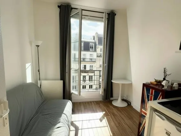 Studette 1 pièce 12 m²