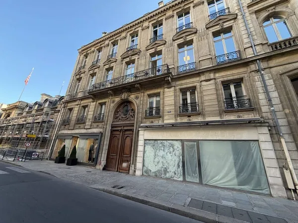 Local commercial 97 m²