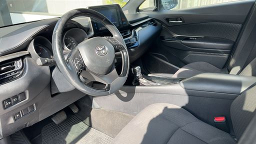 Toyota C-HR 1.8 VVT-i 122 Hybrid CVT - Dynamic – 2018 – 138107 km – Hybride essence – Boîte Automatique — photo 15