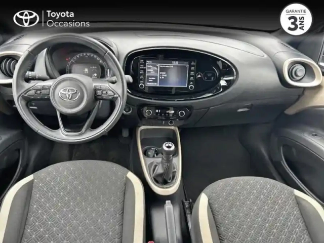 Toyota Aygo X 1.0 vvt-i 72ch design — photo 14