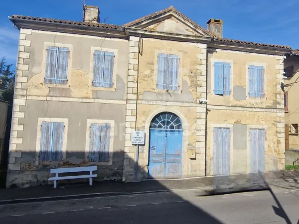 Immeuble 14 pièces 435 m²