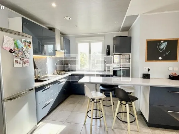 Maison 5 pièces 102 m²