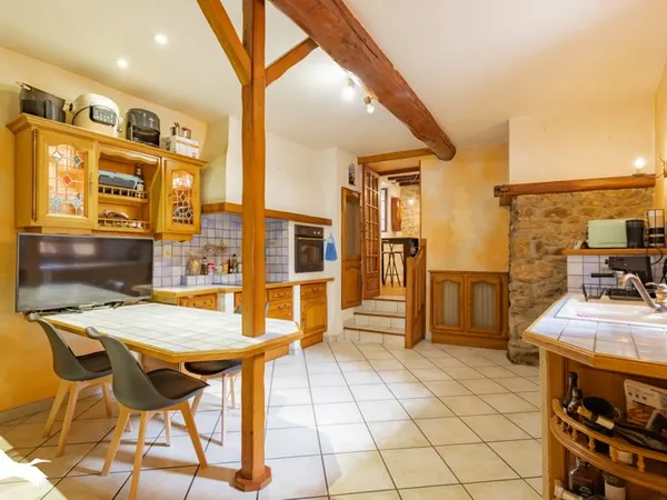 Maison traditionnelle 6 pièces 131 m²