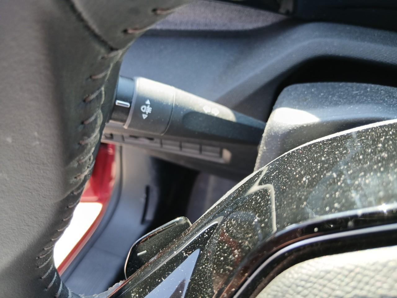 Peugeot 308 puretech 130ch s&s eat8 allure — photo 19