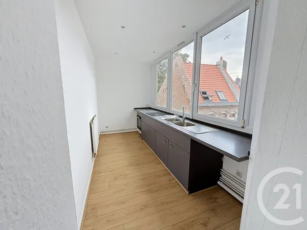 Appartement 4 pièces 77 m²
