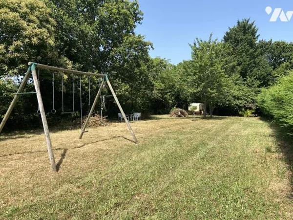 Terrain 2079 m²