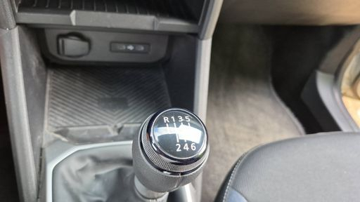 Dacia Duster 1.0 ECO-G 100 - Journey – 2025 – 14027 km – Bicarburation essence GPL – Boîte Manuelle — photo 18